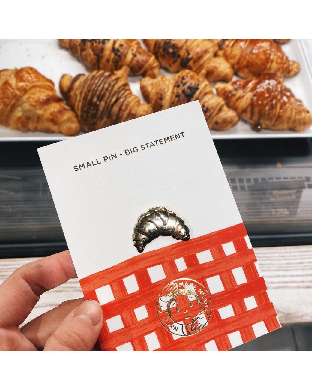 Make Heads Turn Natural Golden Metal Pin Croissant