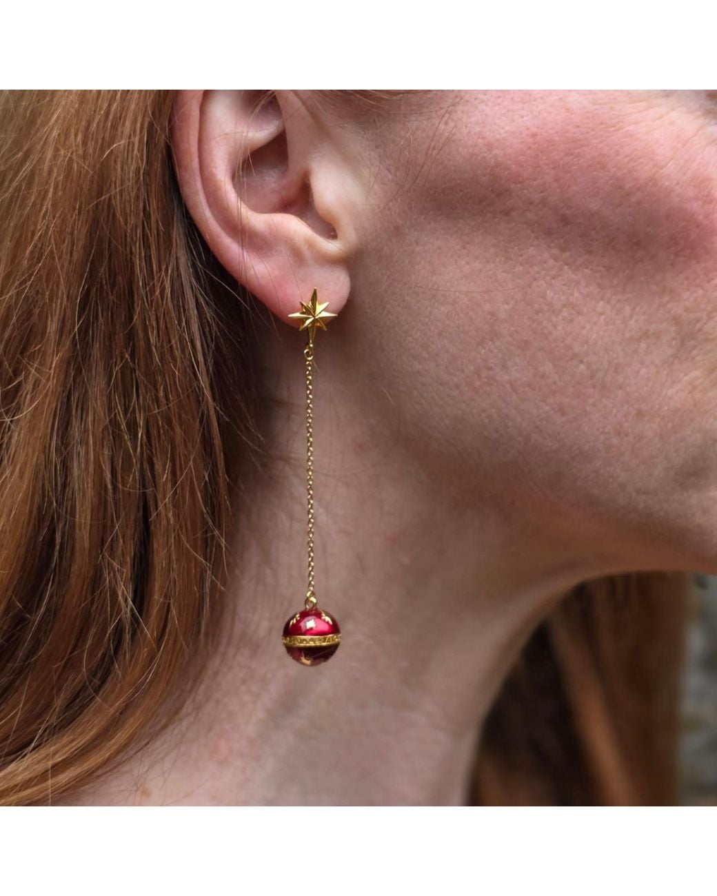 True Rocks Multicolor Vintage Star Globe Chain Drop Earrings