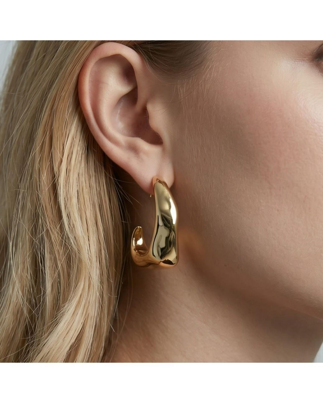 Uchi and Soto Metallic Nami Hammered Earrings