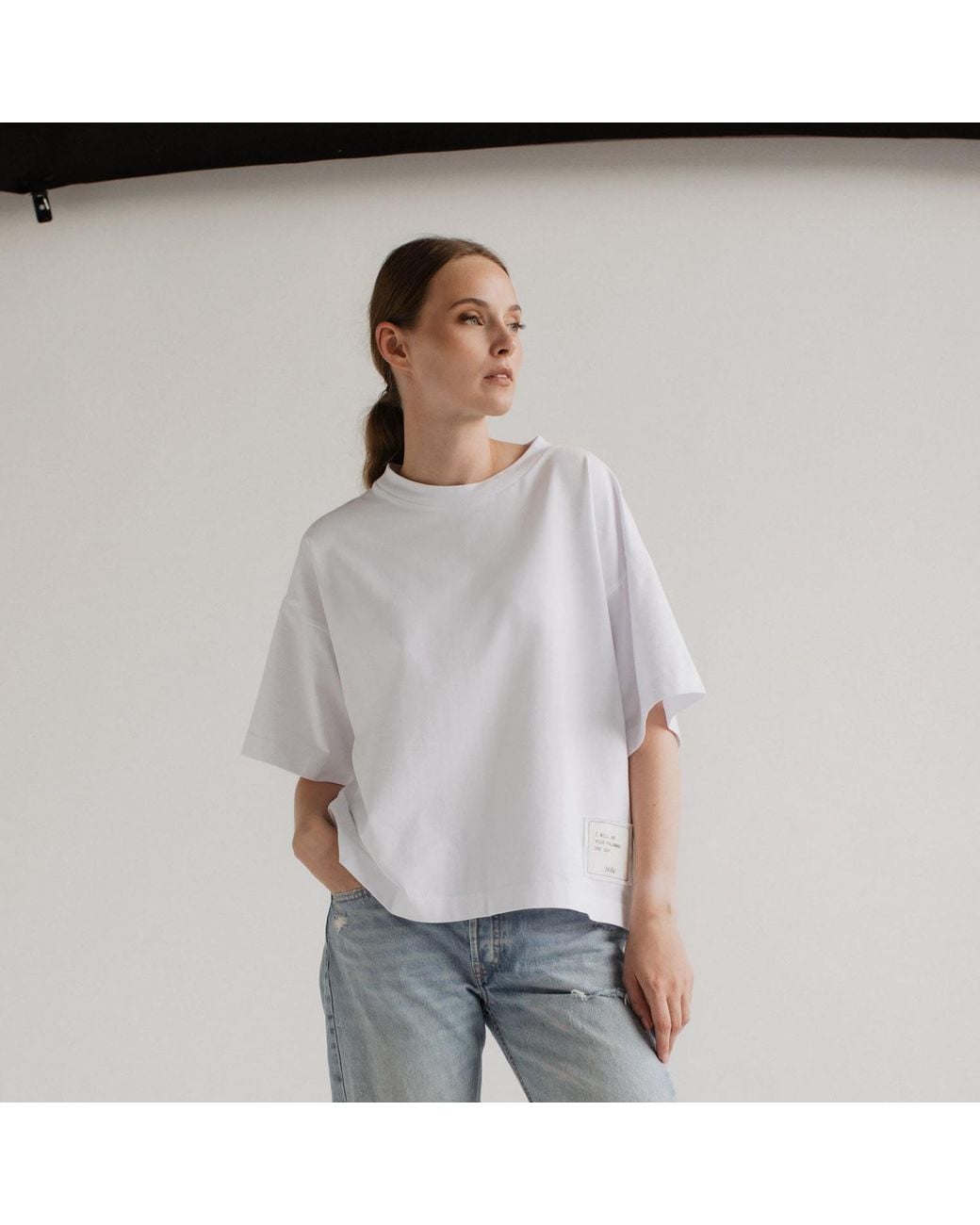 Nola White Line T-Shirt