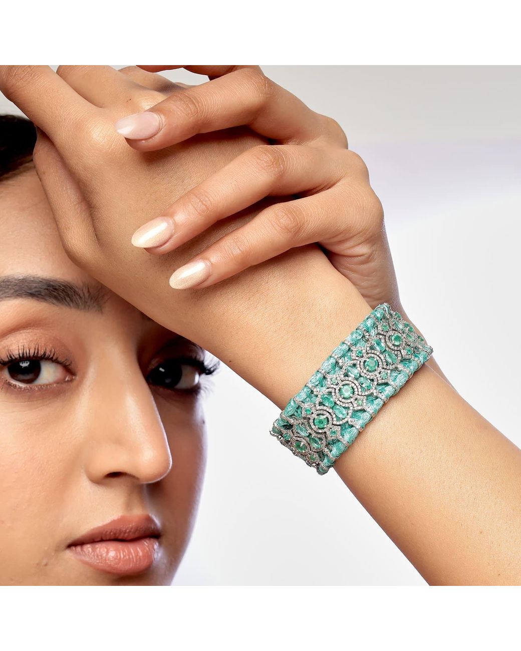 Artisan Green Emerald & Diamond Silk Bracelet