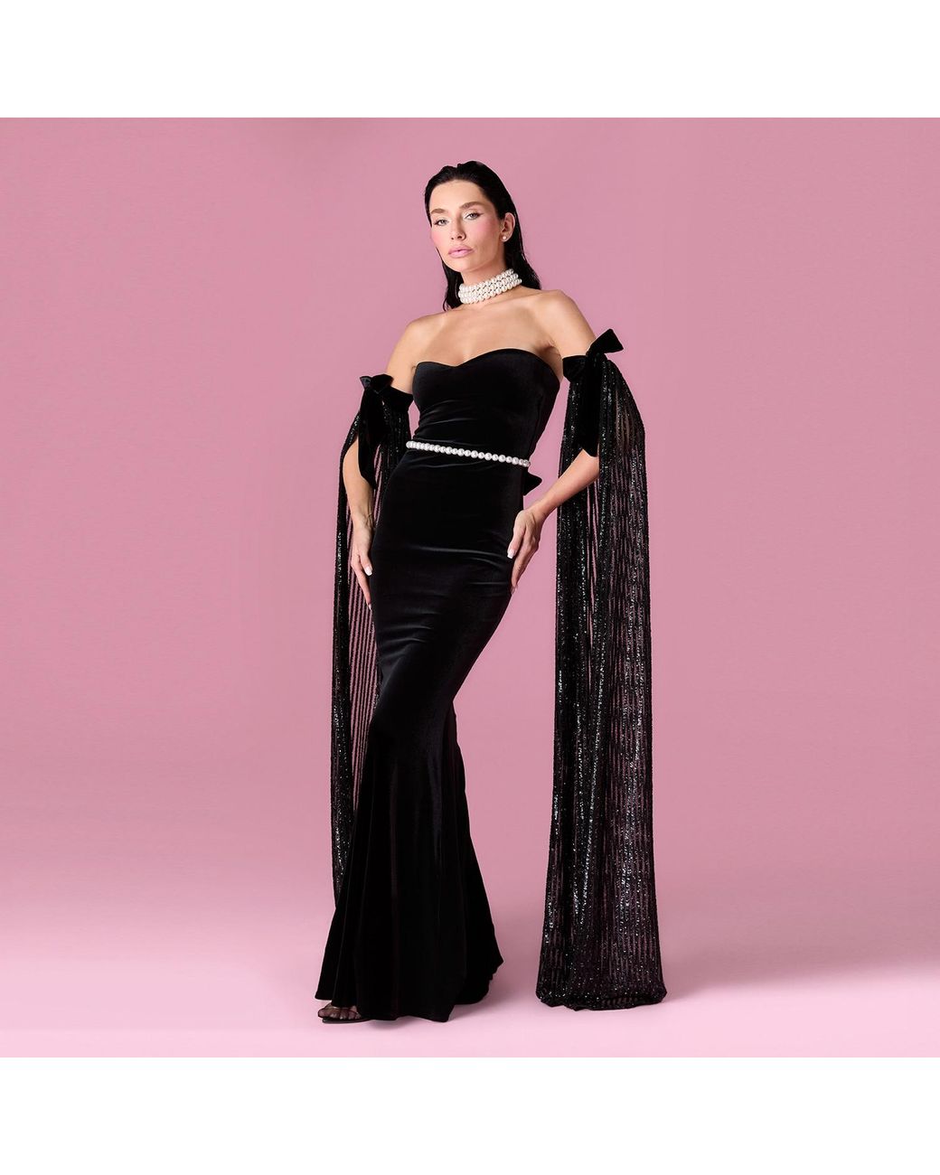 Nur Karaata Black Daisy Gown