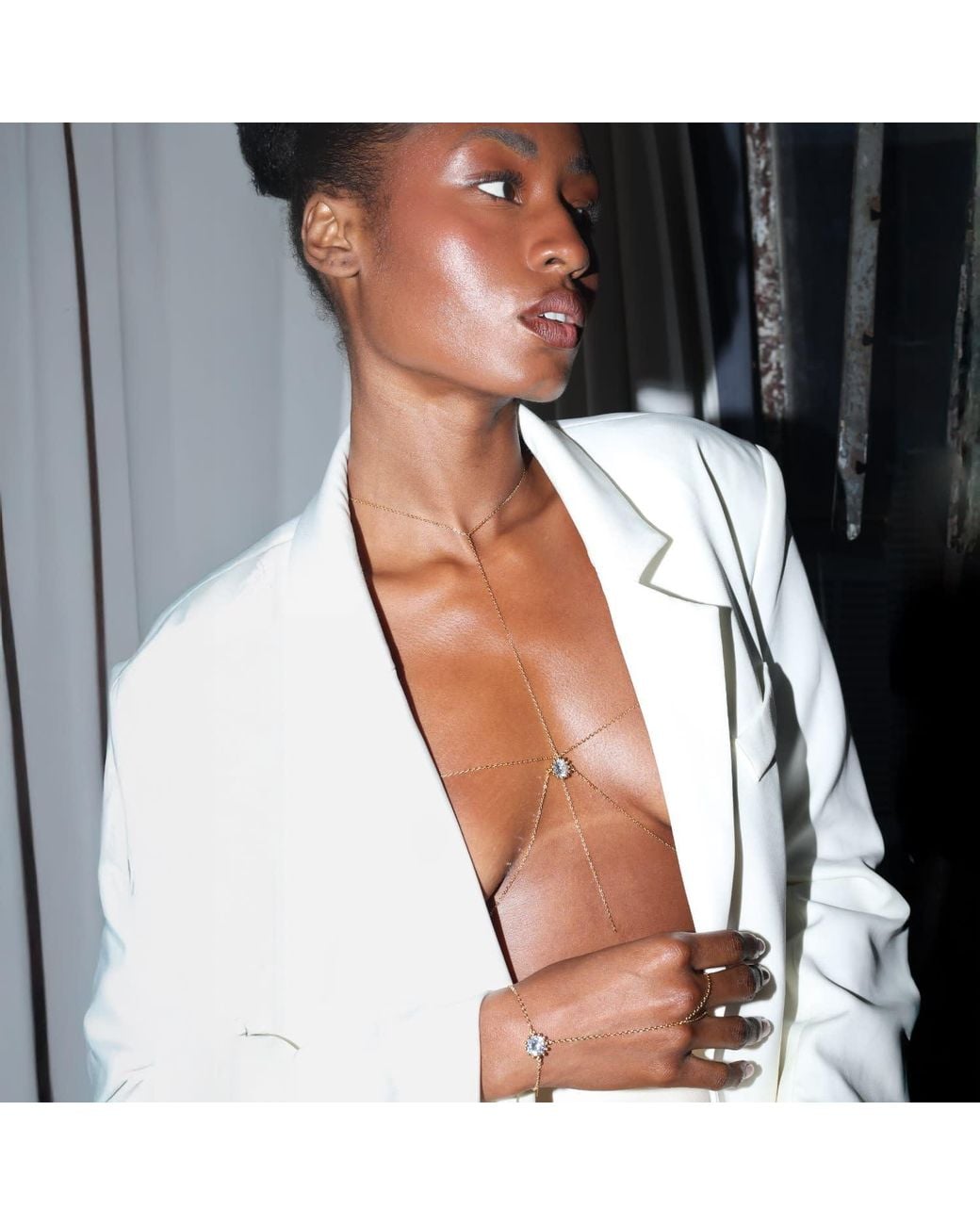 Studio Baloge White Noma T Line Body Chain