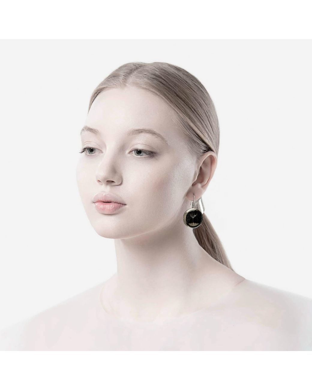 Laura Daili Black Glass Earrings