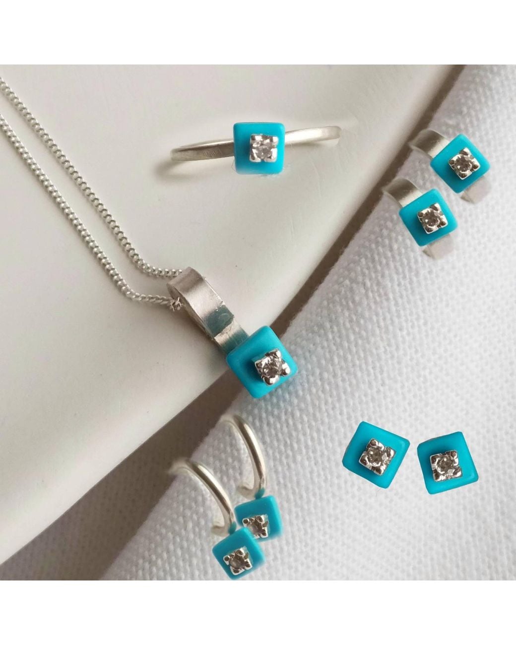 Lily Flo Jewellery Blue Lab Grown Diamonds Stud Earrings