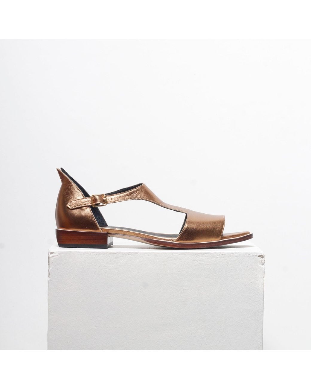 Mafalda Metallic Yoko Sandals