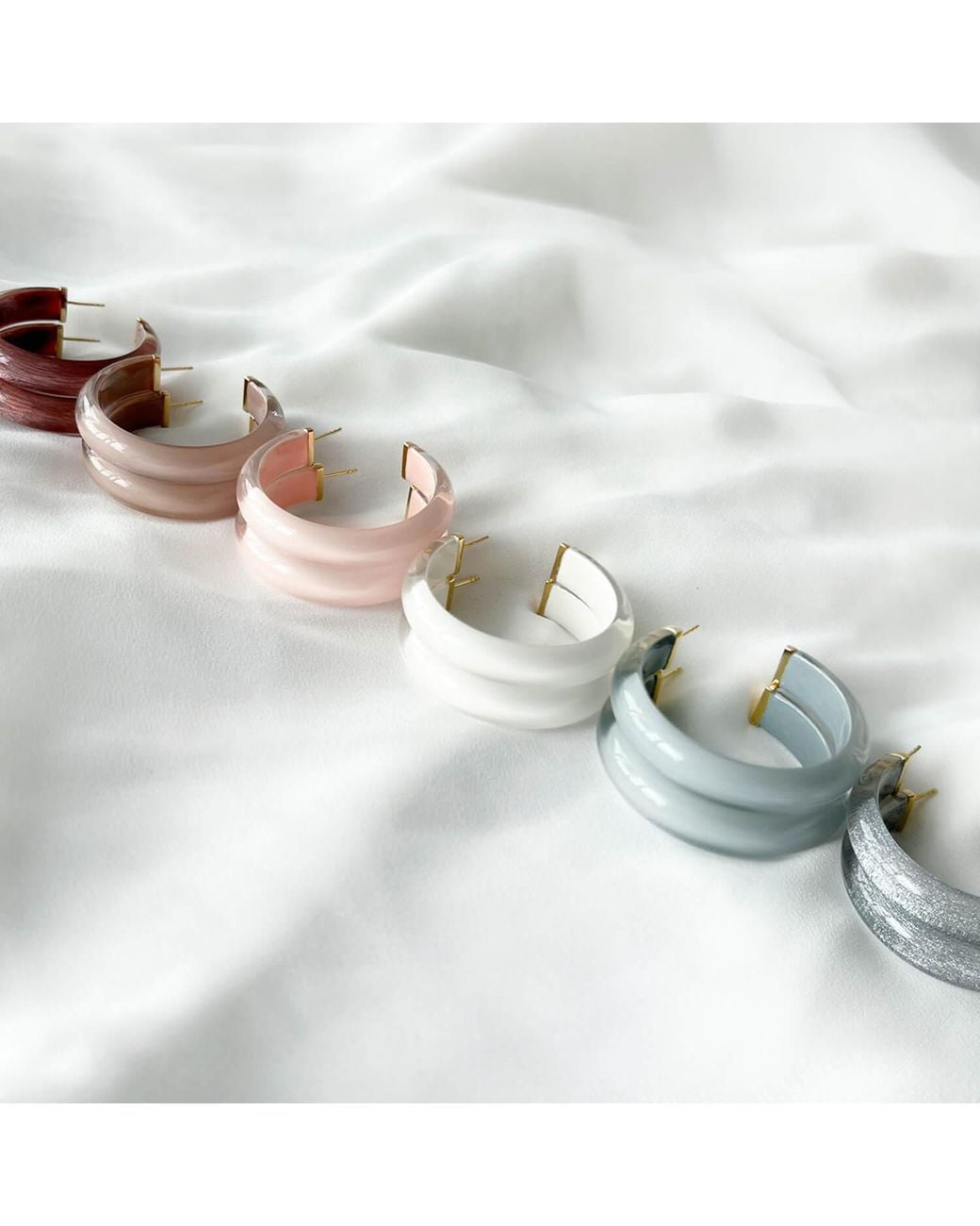 Gold & Honey Multicolor Small Caramel Illusion Hoops