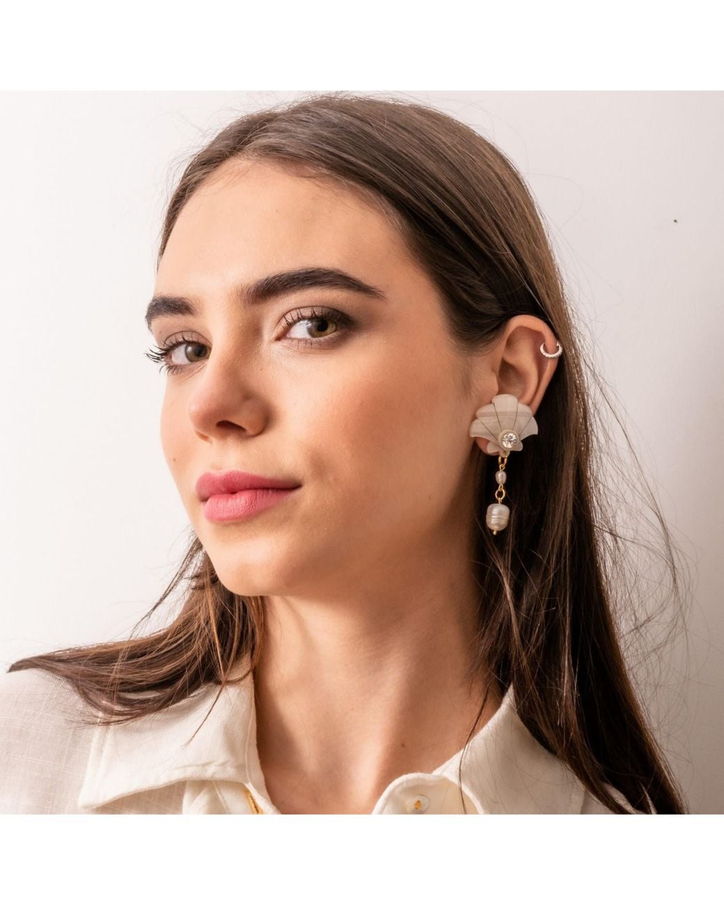 Gissa Bicalho Multicolor Neutrals Handmade Earring Shell And Pendant Pearl Clay