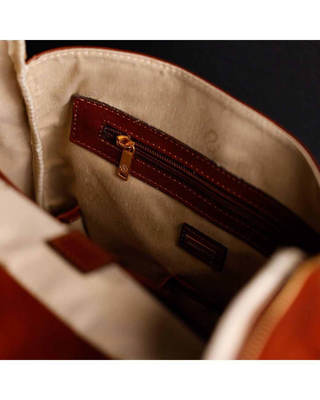 Time Resistance Brown Large Leather Backpack Cognac