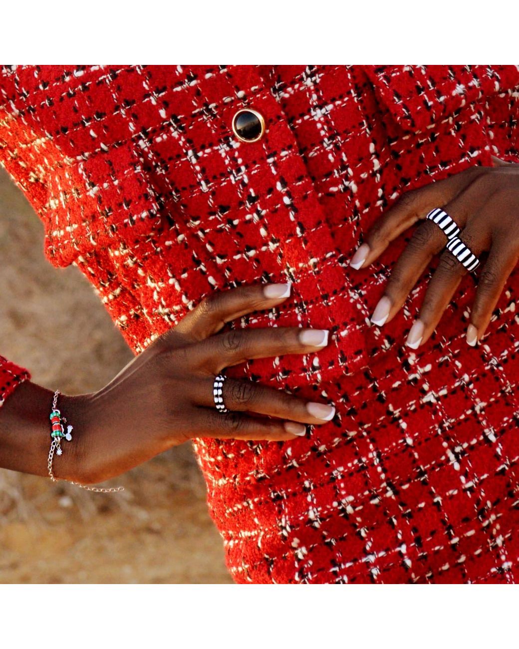 Pinnole Metallic Thin Ring
