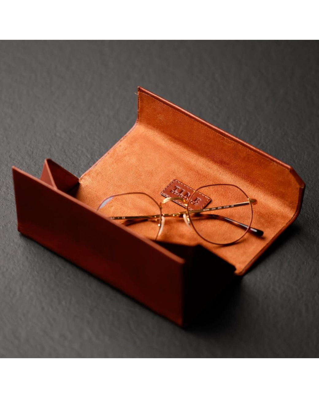 Time Resistance Brown Foldable Cognac Leather Glasses Case For