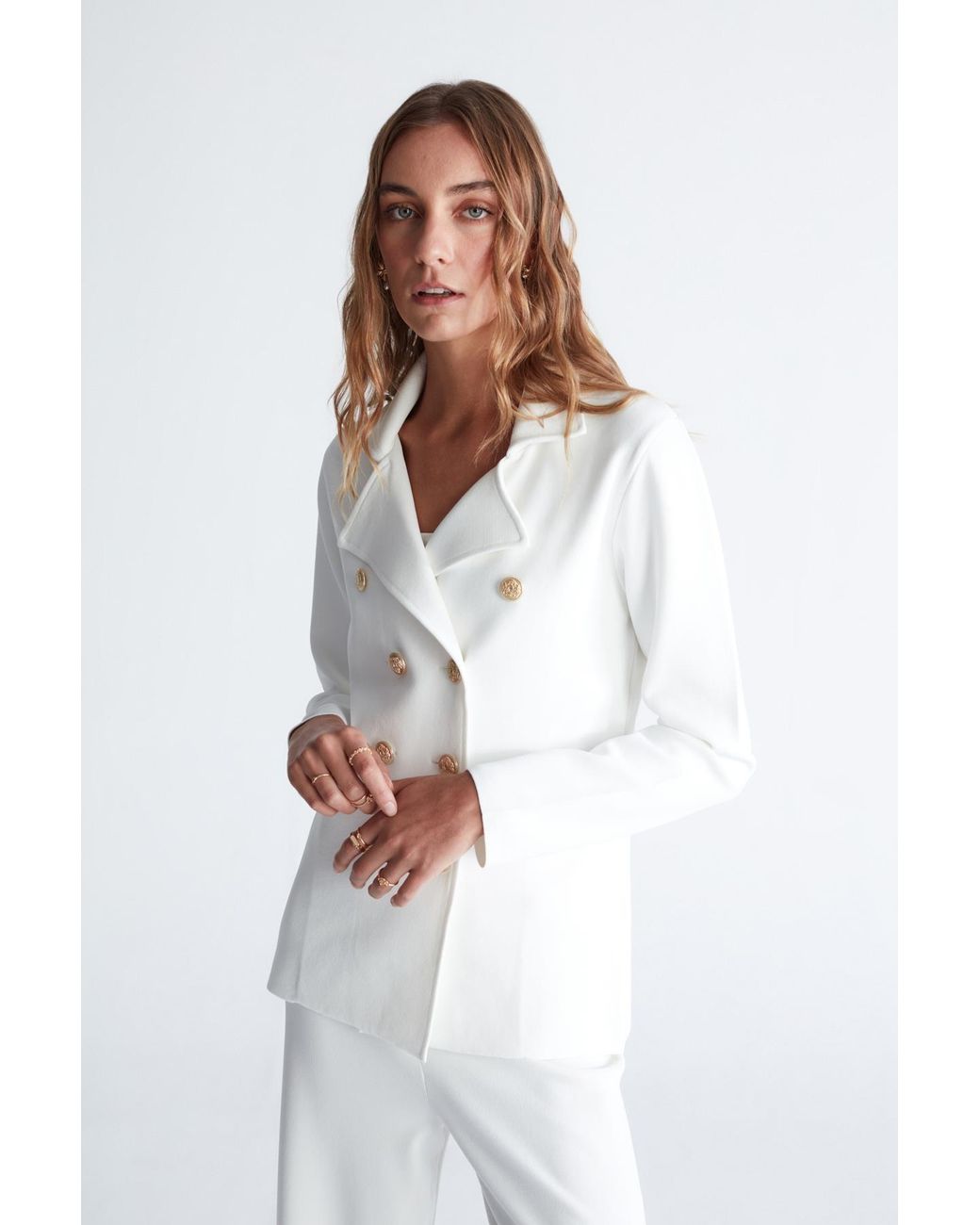 Peraluna White Katherine Standard Cut Knit Blazer
