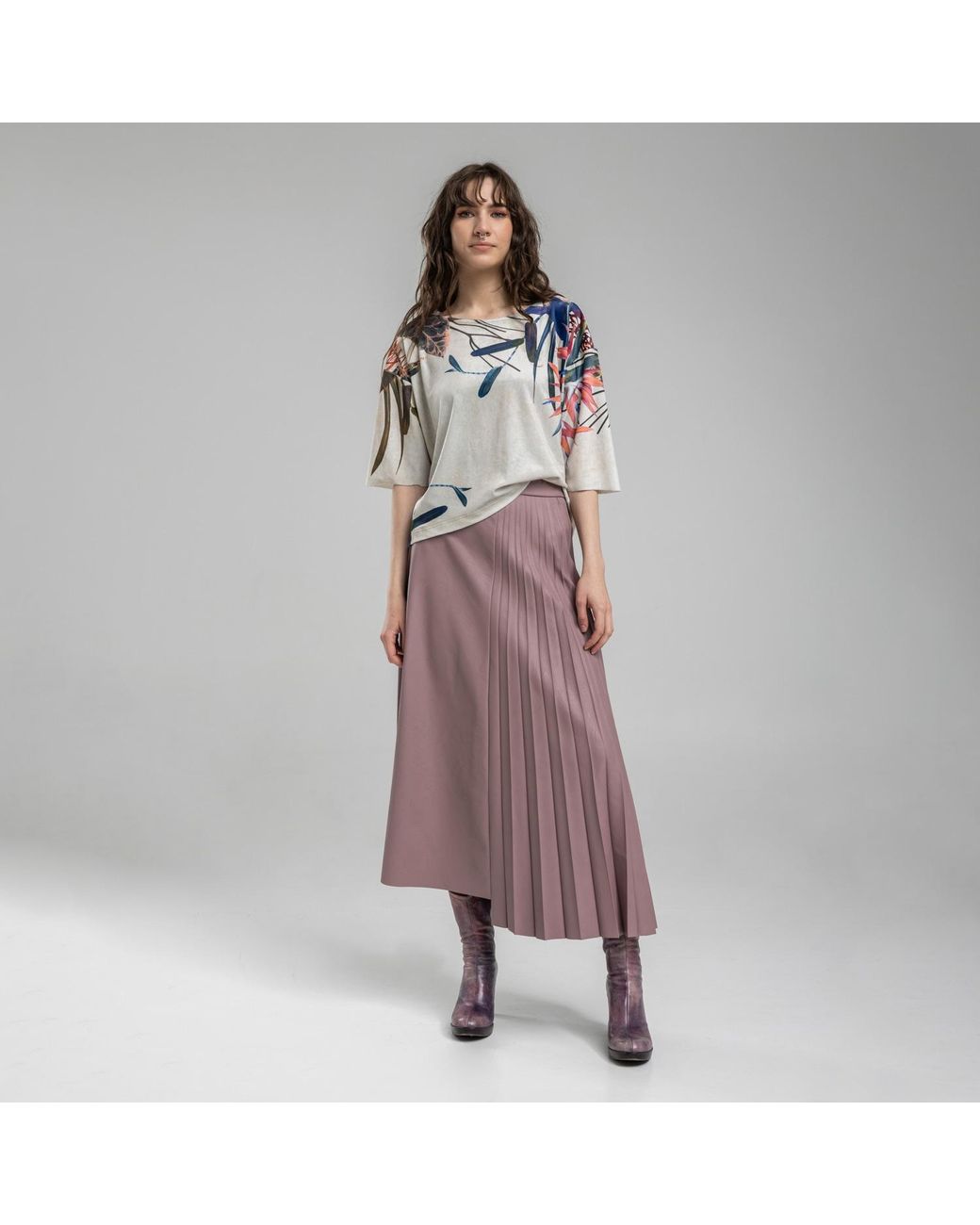 ARTISTA Blue Velvet Boxy Floral Print Top