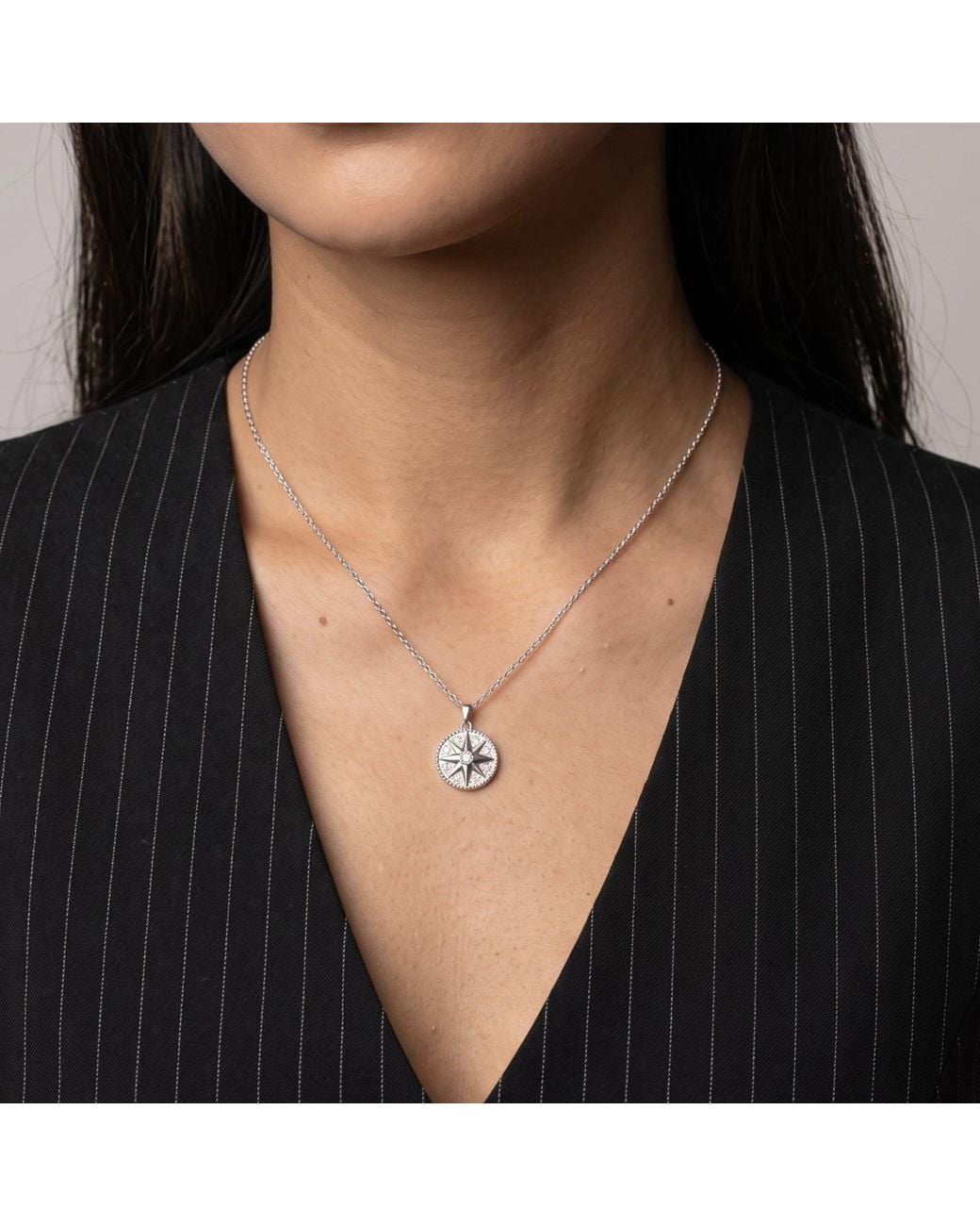 Uchi and Soto Metallic Enso Star Pendant Necklace & Earrings Set