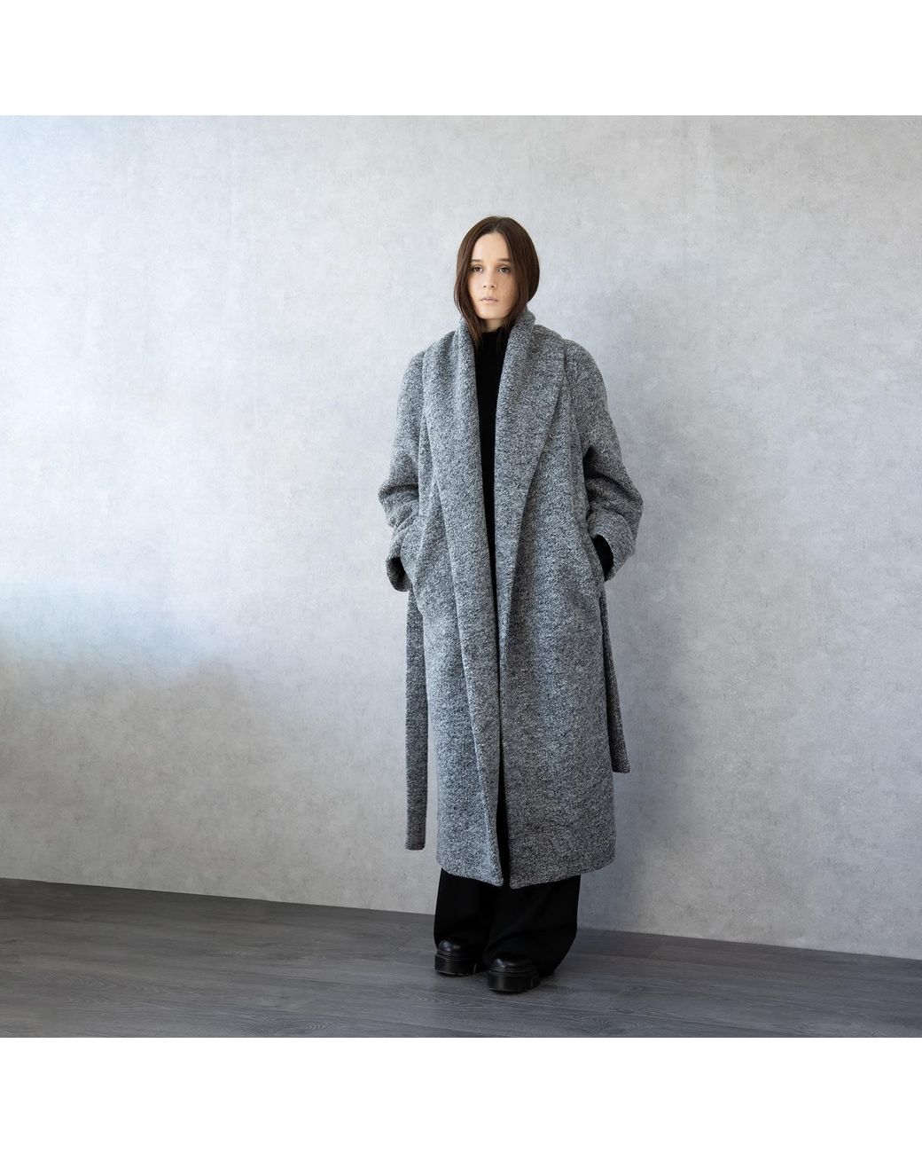 Jana Coshè Gray Melange Wool Belted Coat – Long Soft Robe-Style Outerwear