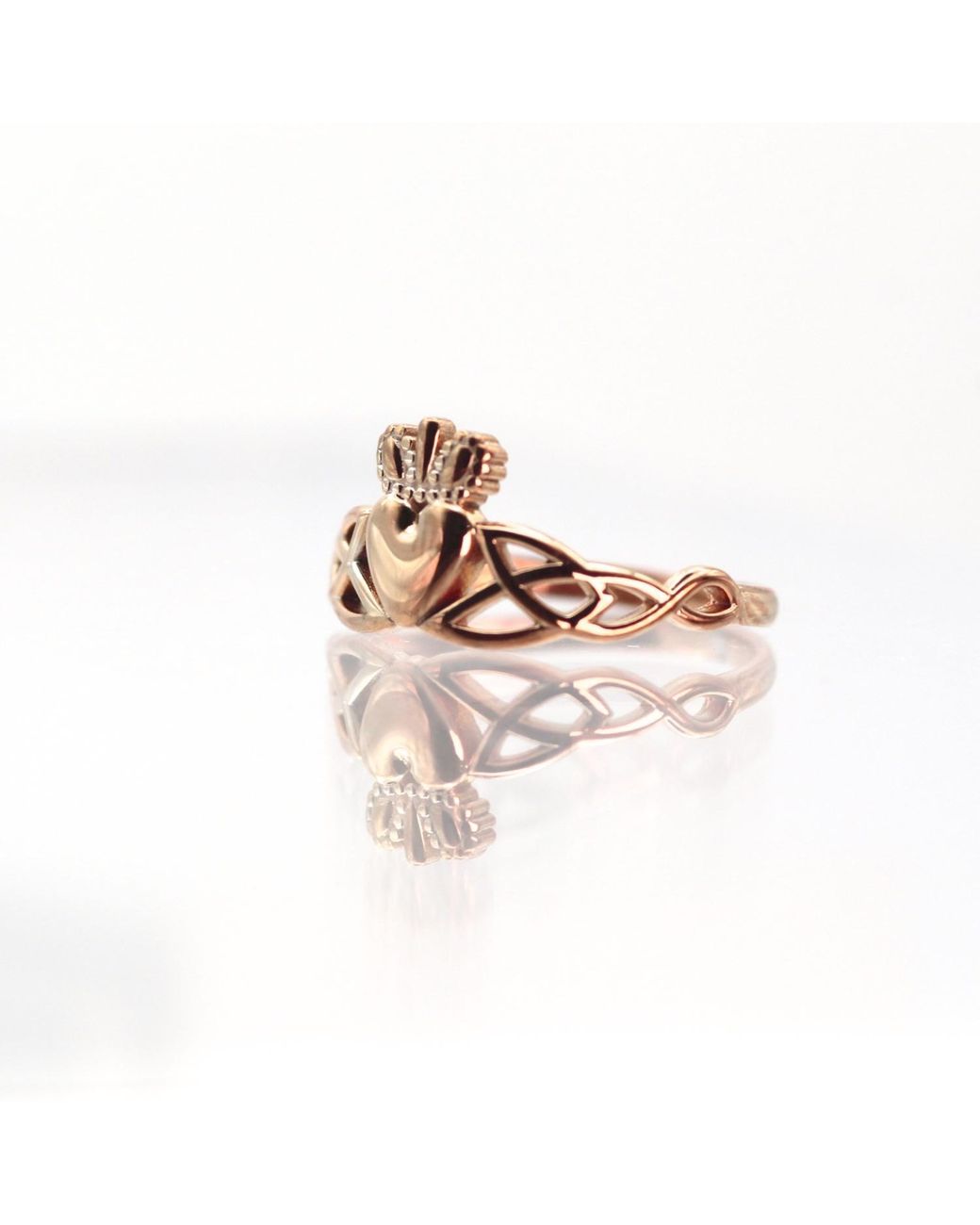 VicStoneNYC Fine Jewelry Metallic Solid Claddagh Ring