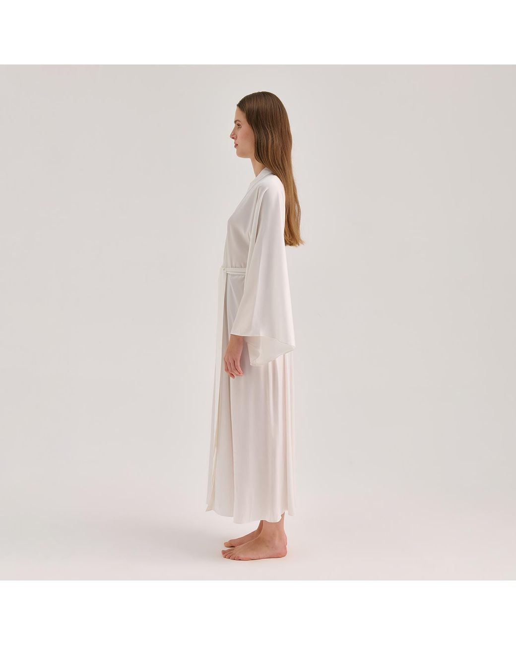 Avenue 8 White Silk Maxi Robe