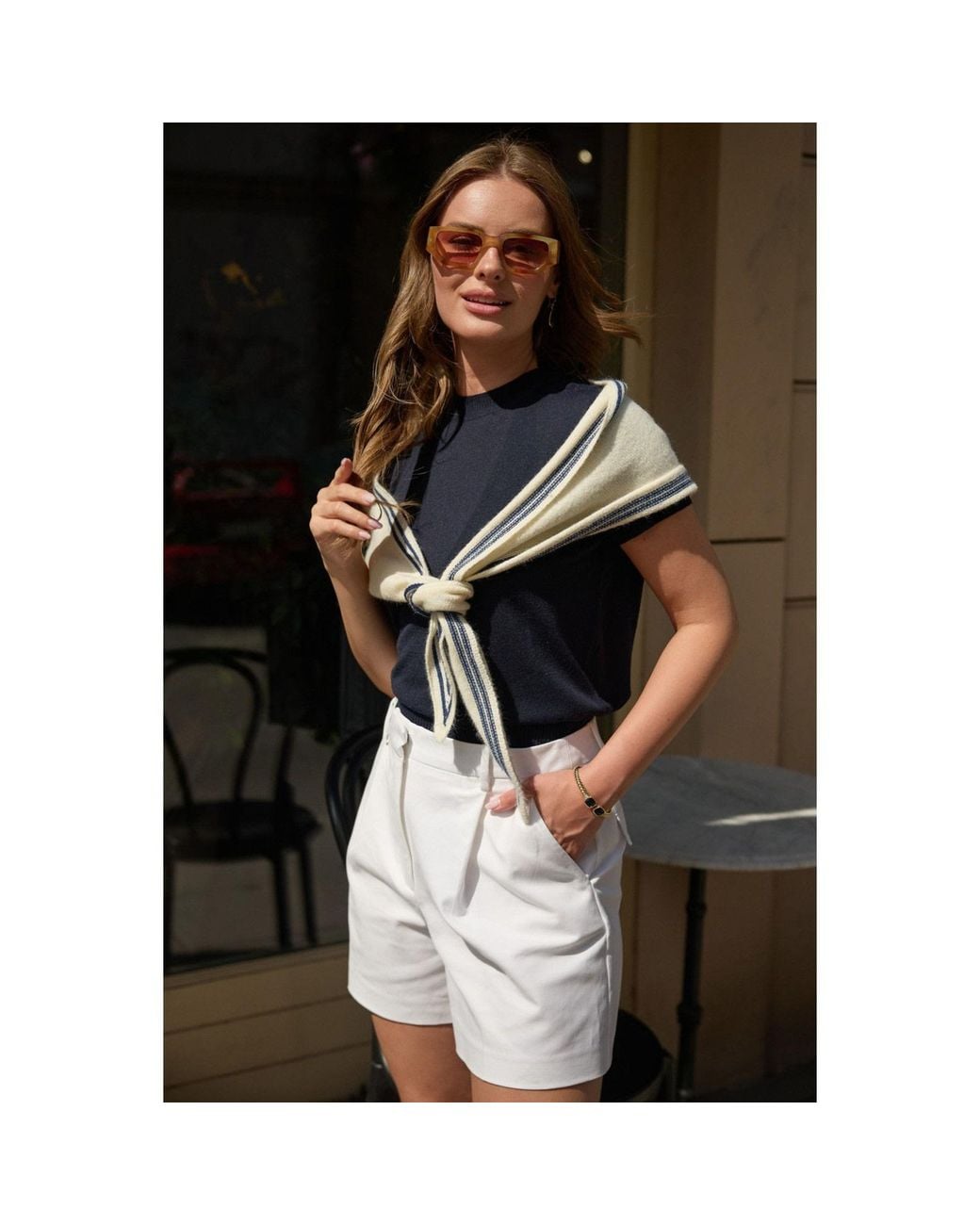 Saachi Green Solid Triangle Ivory Scarf
