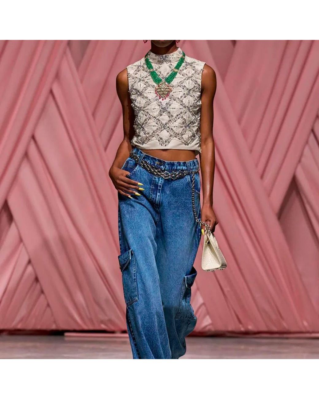 BeltBe Metallic Chain Belt