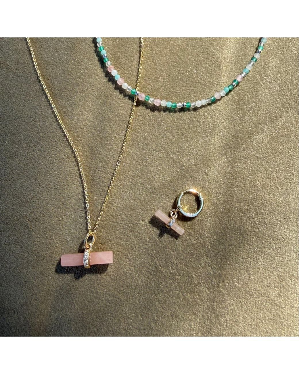 Zohreh Pink Guava Quartz T-Bar Pendant 9K