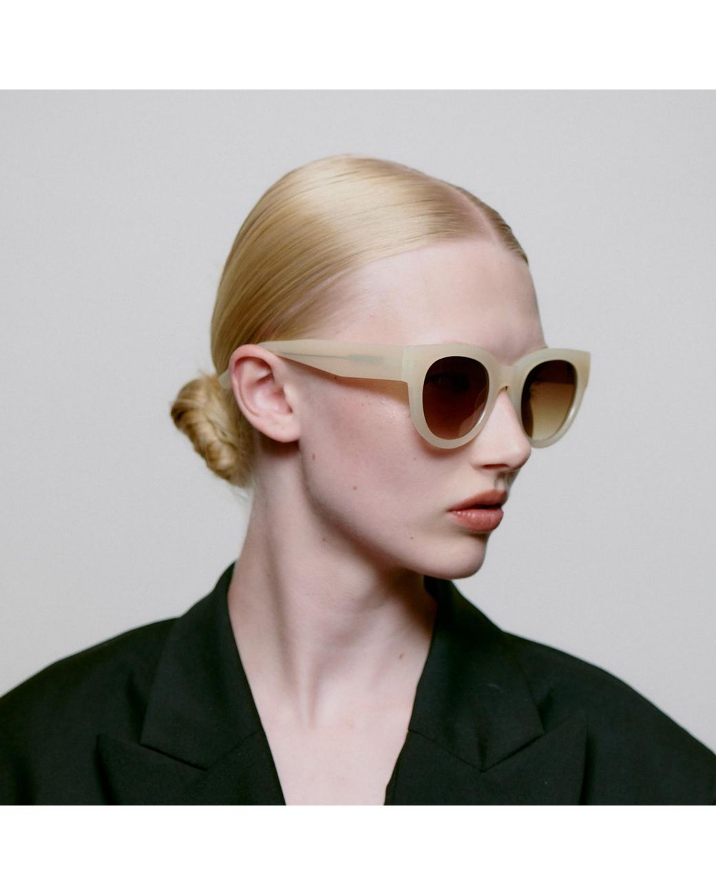 A.Kjærbede Natural Lilly Cream Bone