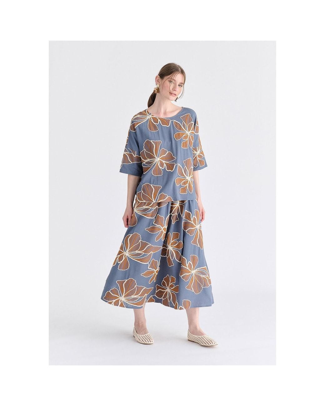 Paisie Blue Floral Embroidered Midi Skirt