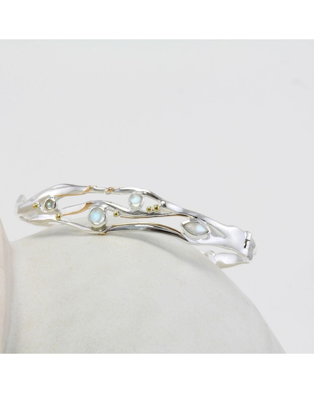 Isla Silver Metallic Moonstone Bangle
