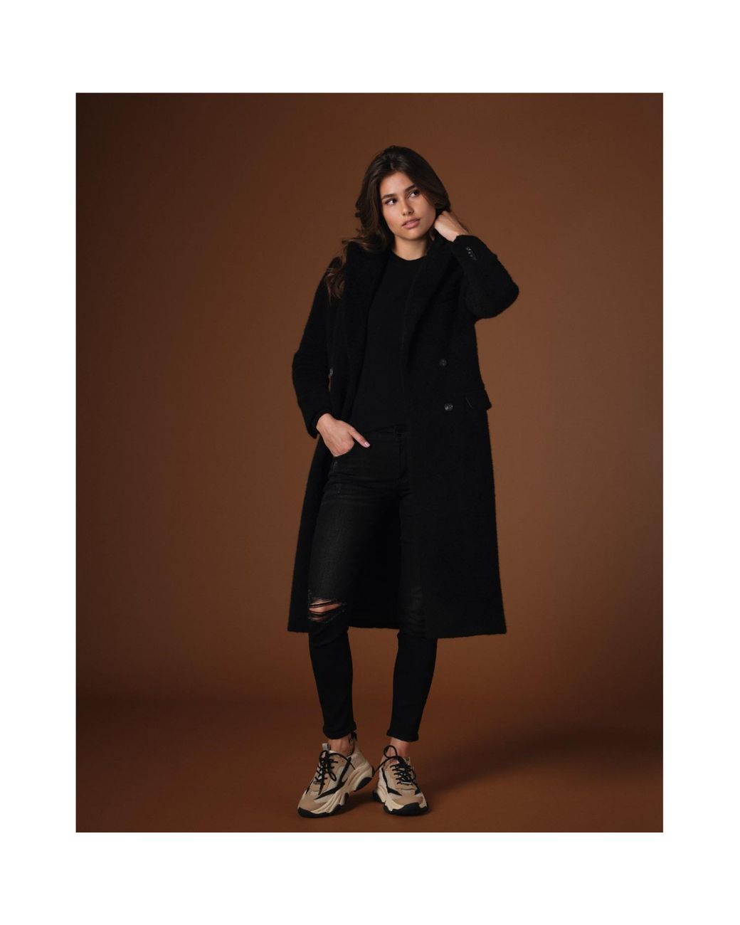 Vulto Black Alpaca Double Breasted Coat