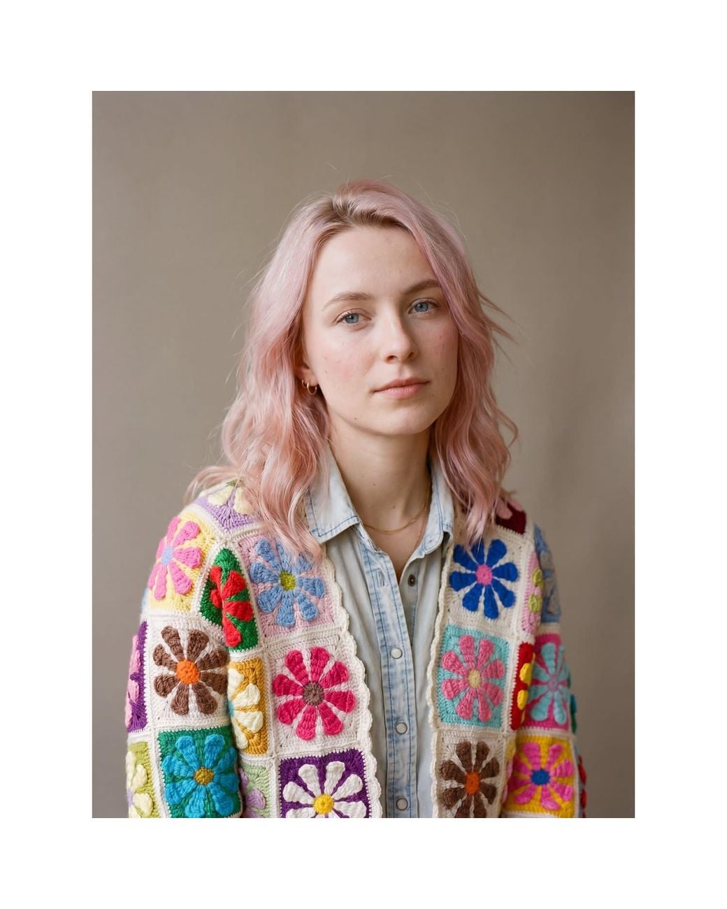 Ana Chic White Flower Square Handmade Crochet Cardigan