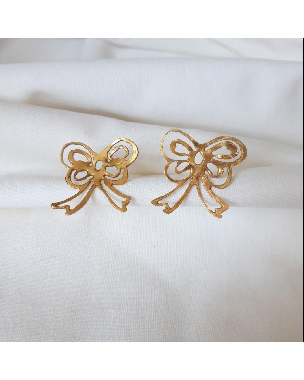 Lily Flo Jewellery Metallic Large Bow Earrings