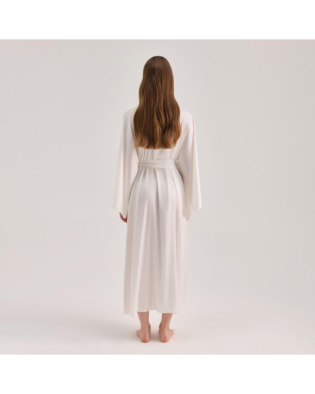 Avenue 8 White Silk Maxi Robe