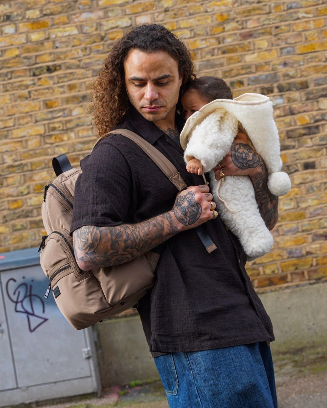 Tiba + Marl Brown Elwood 2.0 Changing Backpack Mocha