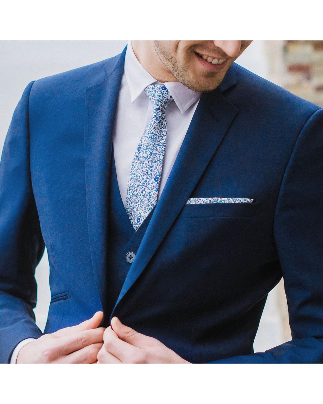 LE COLONEL Blue Liberty Katie & Millie Tie for men