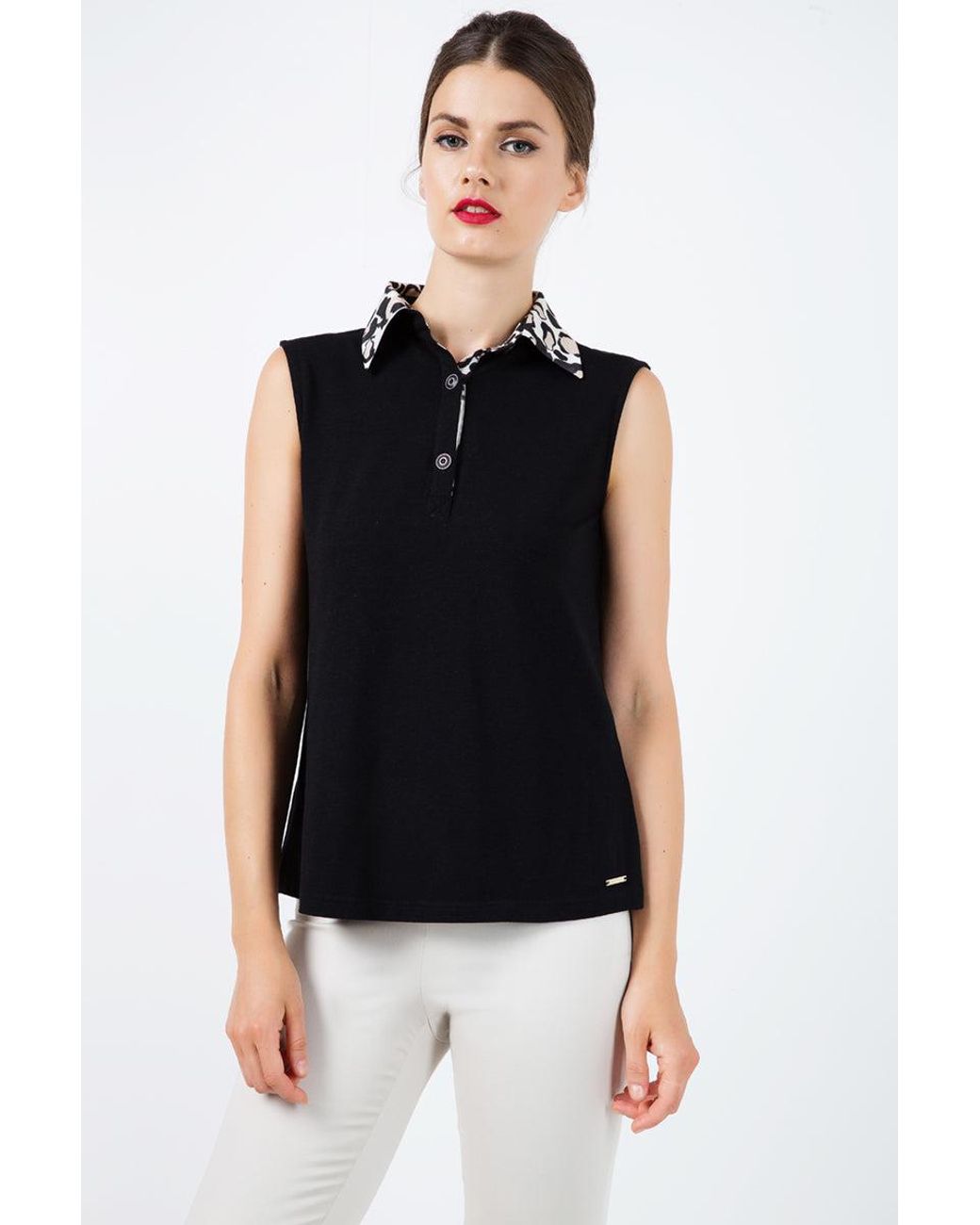 Conquista Black Silk Blend Sleeveless Top With Polo Collar