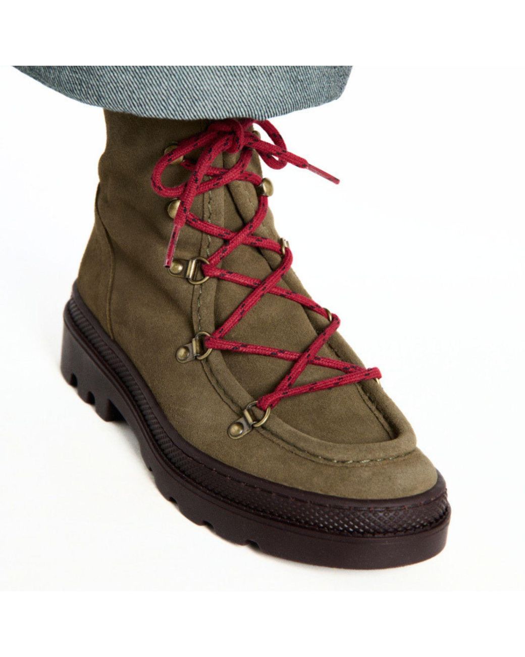 Naguisa Brown Kaus