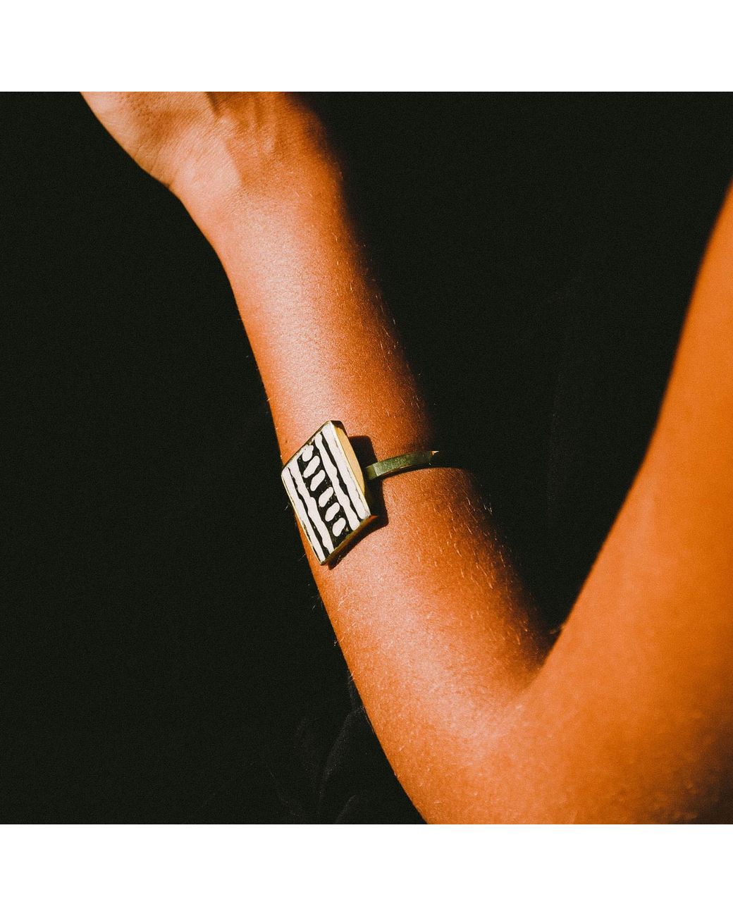 Lala Salama Metallic Mraba Cuff