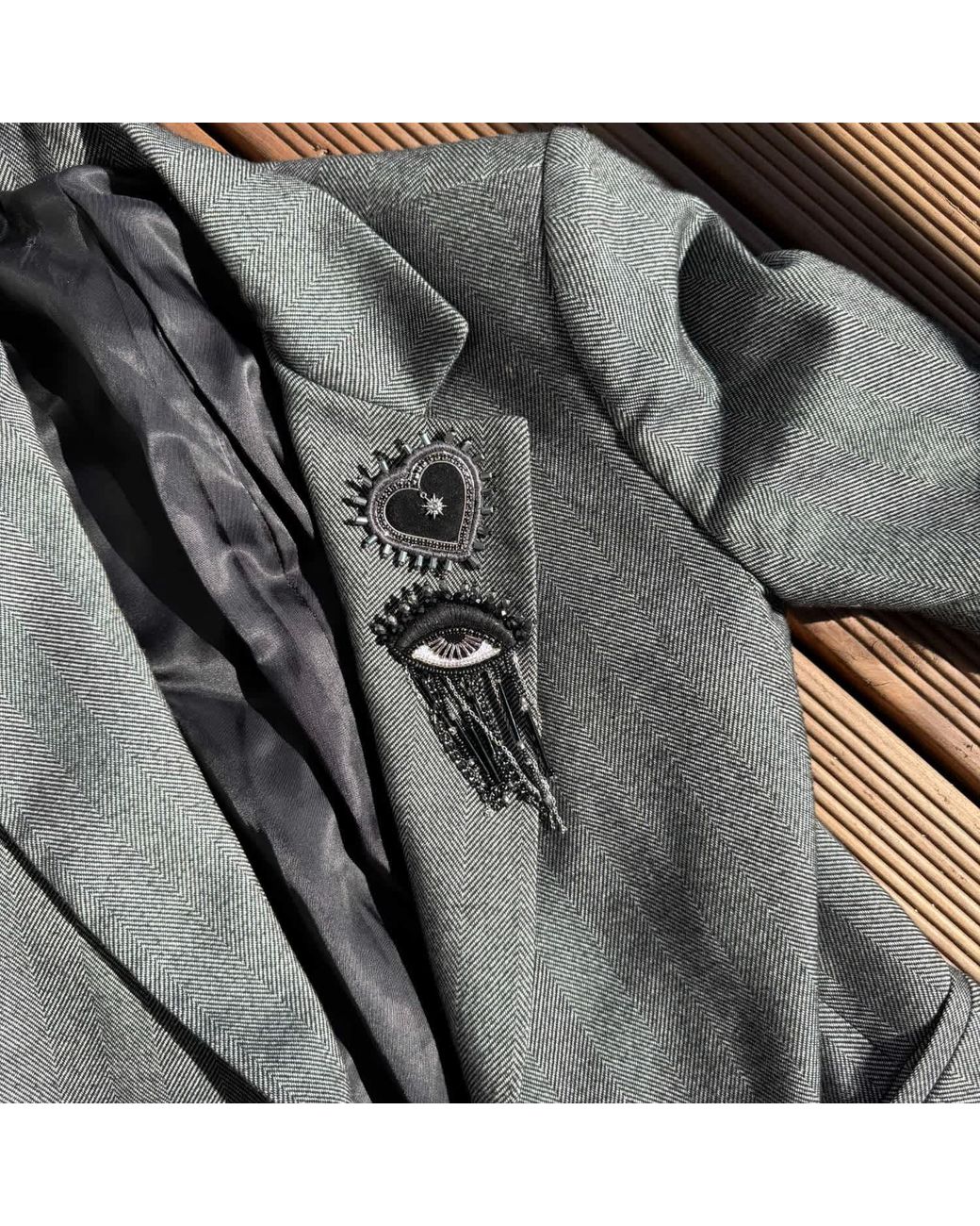VETKA Black Statement Eye Brooch- Sorcerer's Sight