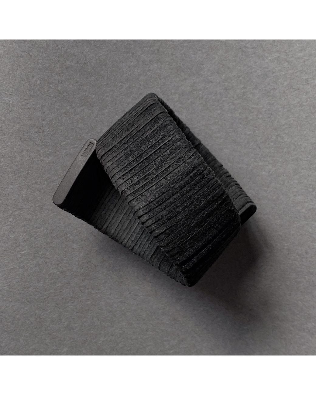 WAIWAI Black Ribbed Cuff Bracelet