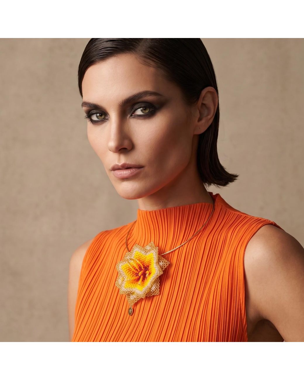 Iliana Arrazola White Pasiflora Flower Choker, Glass Beads, Beaded Jewelry