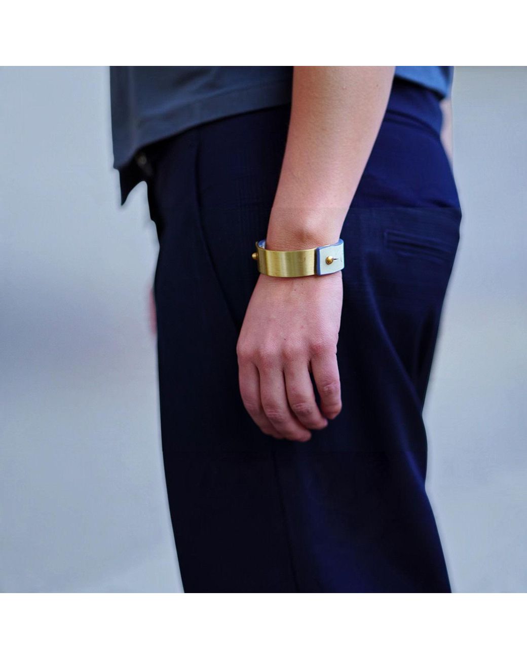Svetlana Vukov Black Narrow Bold Cuff Bracelet