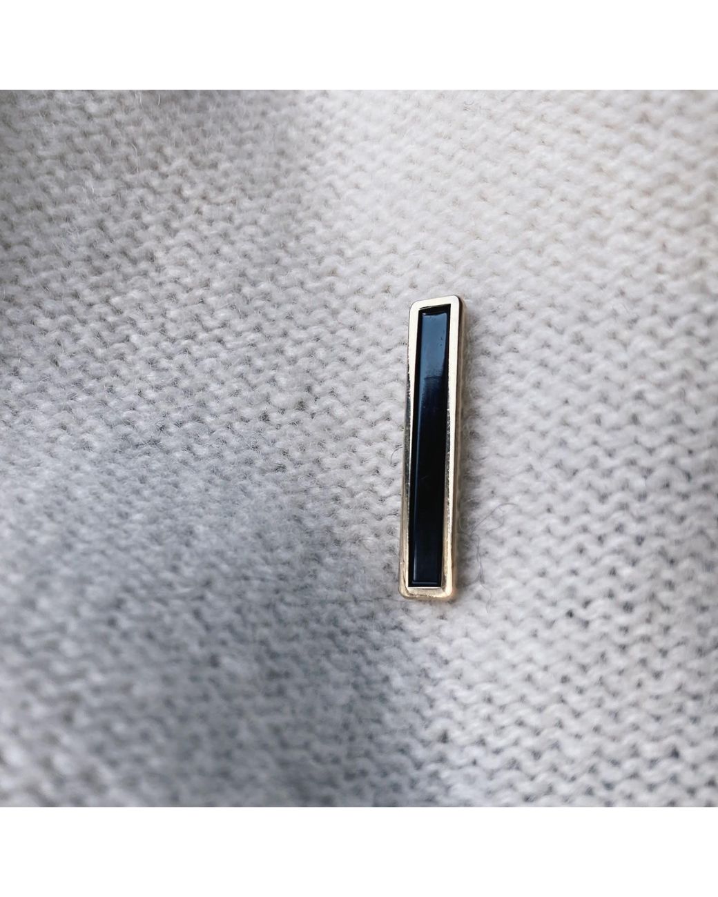 Make Heads Turn Black Enamel Letter I Pin