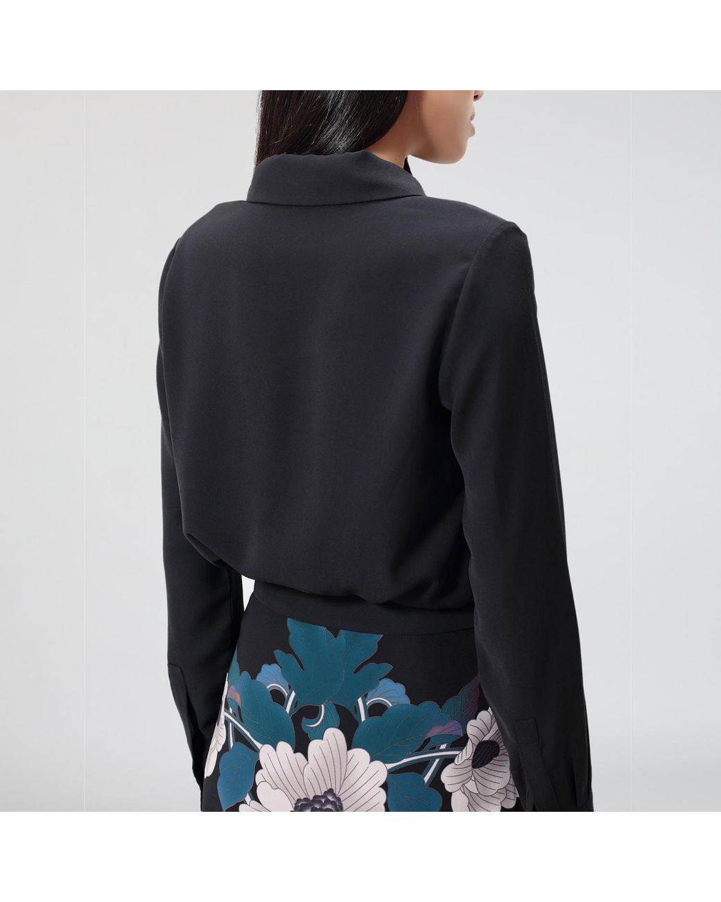Smart and Joy Blue Flower Print Jabot Collar Blouse