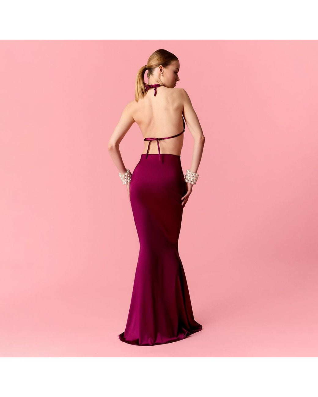 Nur Karaata Red Mermaid Burgundy Skirt