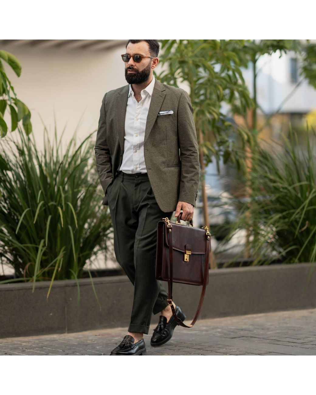 Time Resistance Brown Leather Briefcase for men