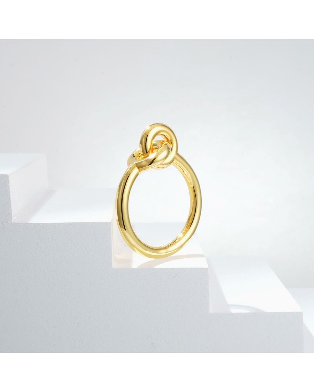 Meulien Metallic Interlocked Double Circle Ring