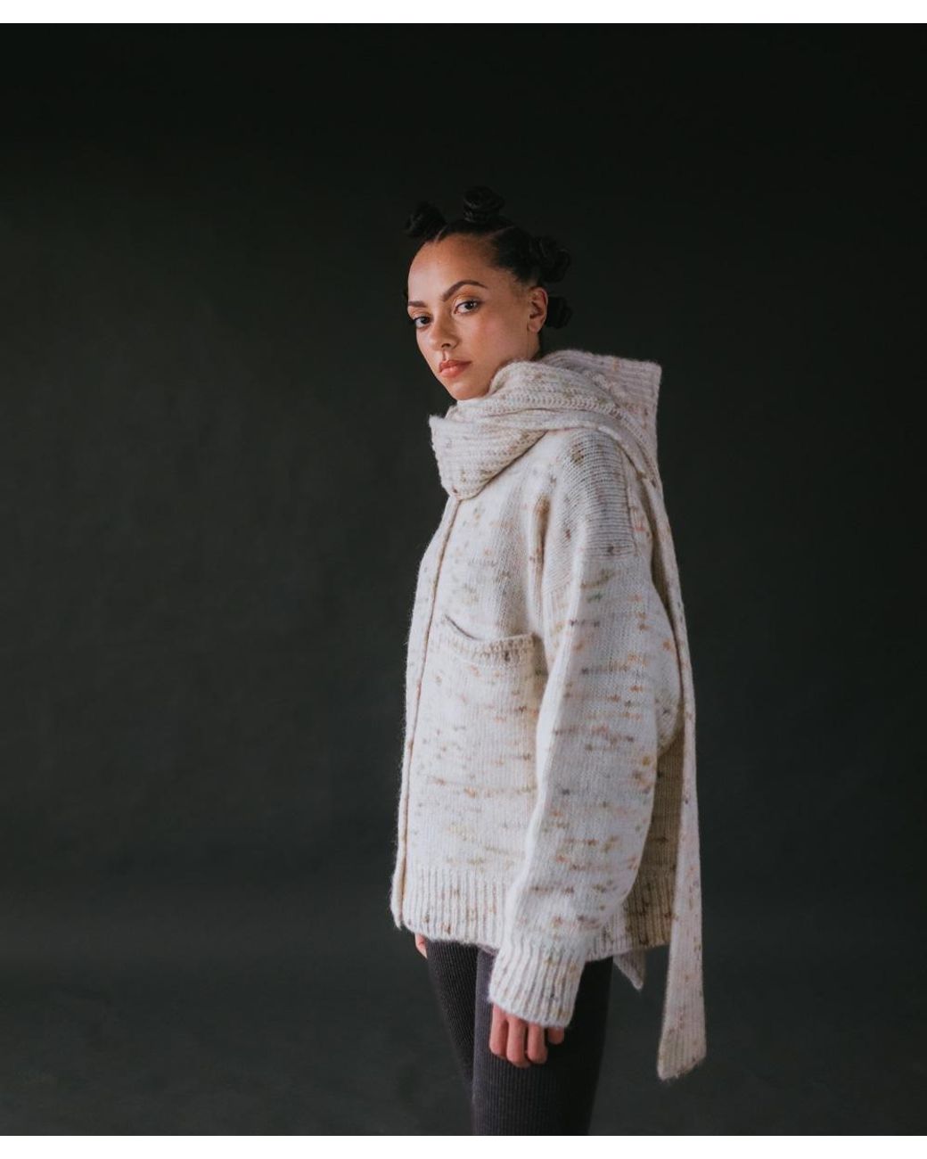 Mabli White Blewog Cardigan