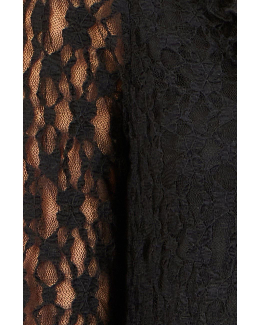 Yumi' Black Ruffle Lace Top