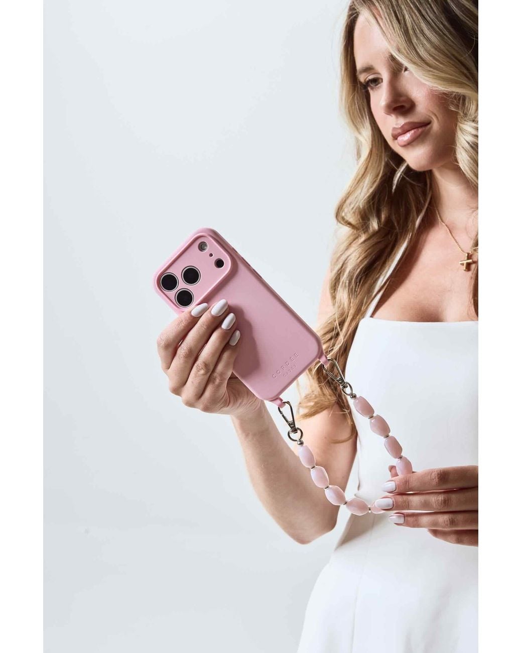 Cordée Cases White Aurelia Phone Chain Set Blush