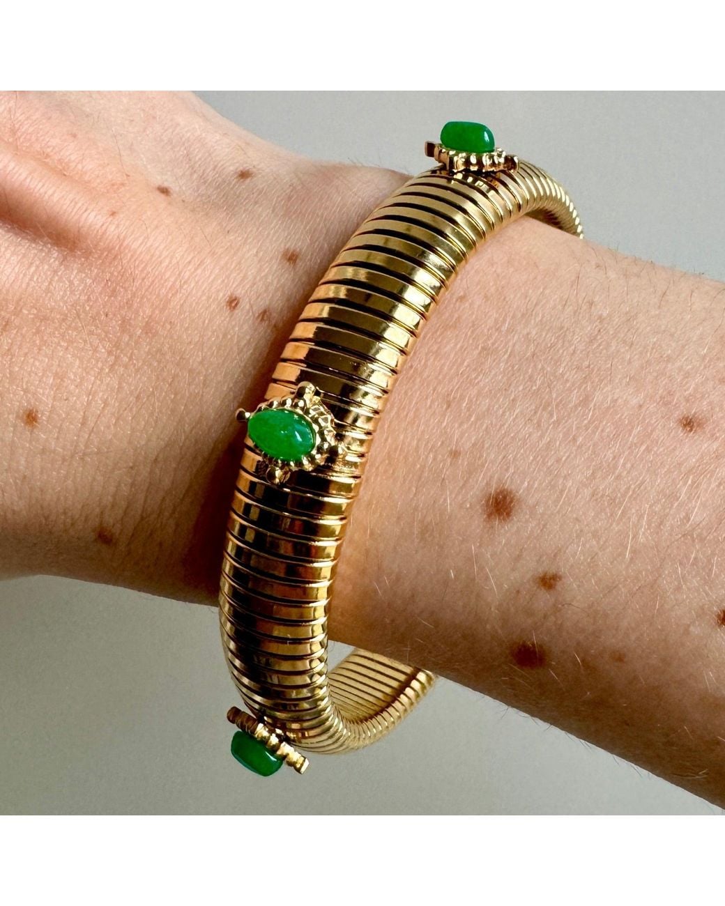 Laura Gray Green Small Stone Omega Bracelet