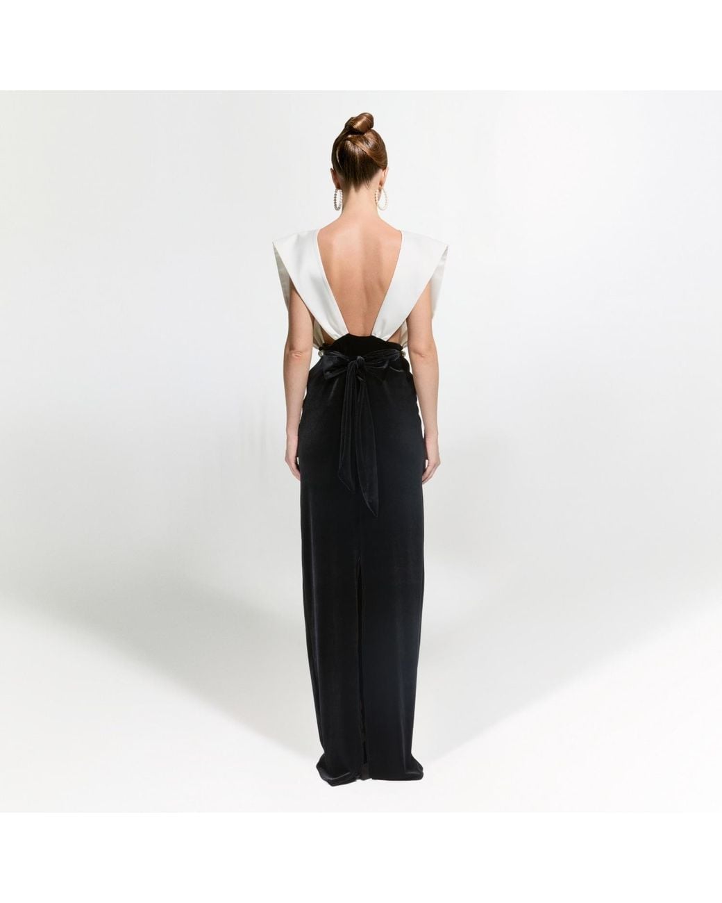 Nur Karaata Black Ciragan Palace Gown